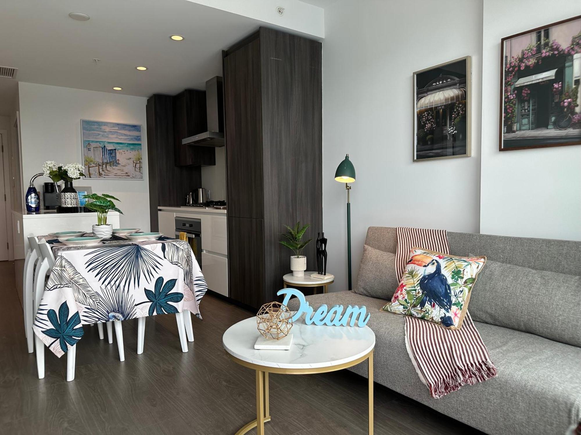 Gorgeous Place In Downtown Rmd Richmond Ngoại thất bức ảnh